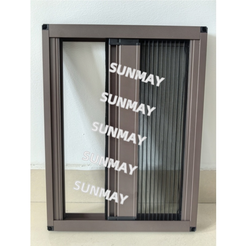 Side view of aluminum pleated screen with smooth pleats and corrosion-resistant finish.